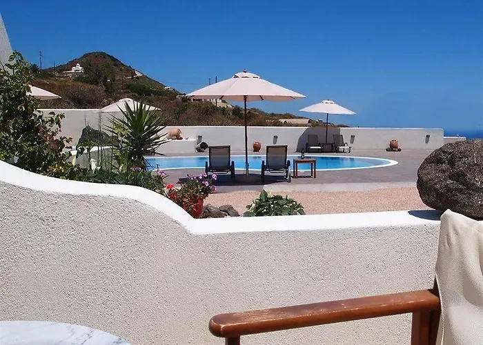 Golden East * Imerovigli (Santorini)