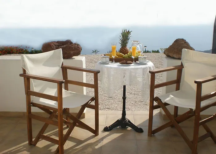 Golden East Daire Imerovigli (Santorini)