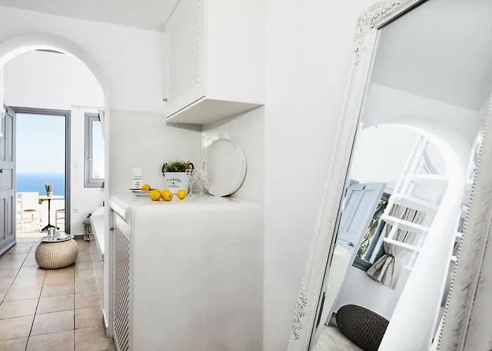 Golden East Daire Imerovigli (Santorini)