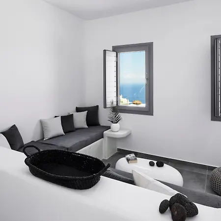Golden East Apartment Imerovigli (Santorini)