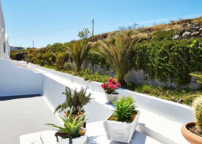 غولدين إيست إيميروفيغلي