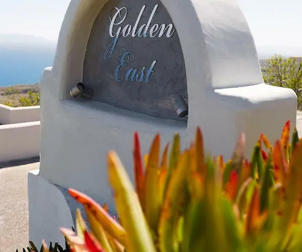 Golden East * Imerovigli (Santorini)